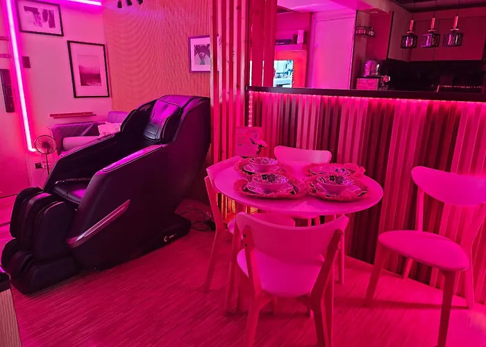 Dlighful Pad's Massagechair Freeparking Bar Park Garden شقة